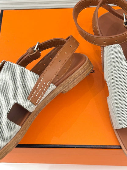 HM 26ss Flat Sandals Brown Beige Canvas Sheepskin 642790