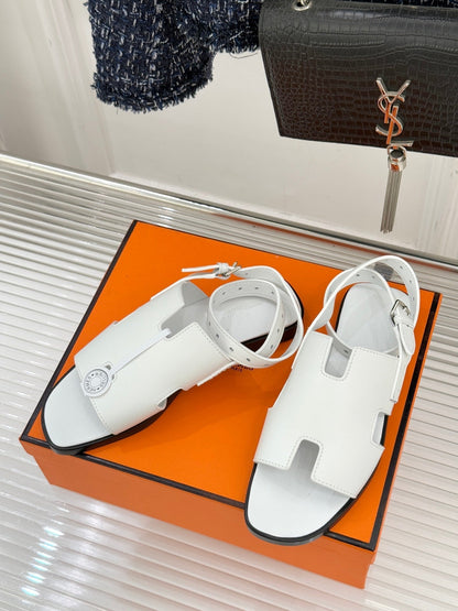 HM 26ss Flat Sandals White Sheepskin 642792