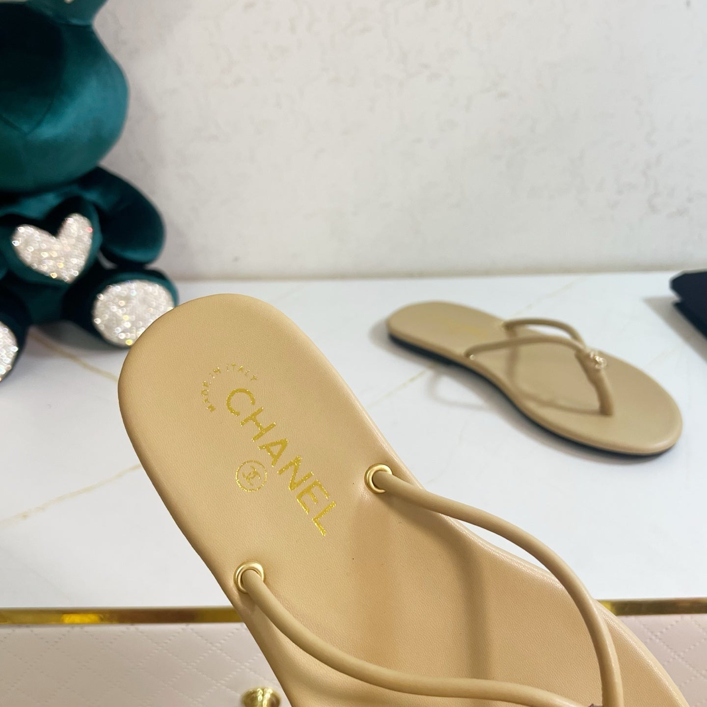 Chanel 2026 Flip-Flops With Gold Hardware Lambskin 779516