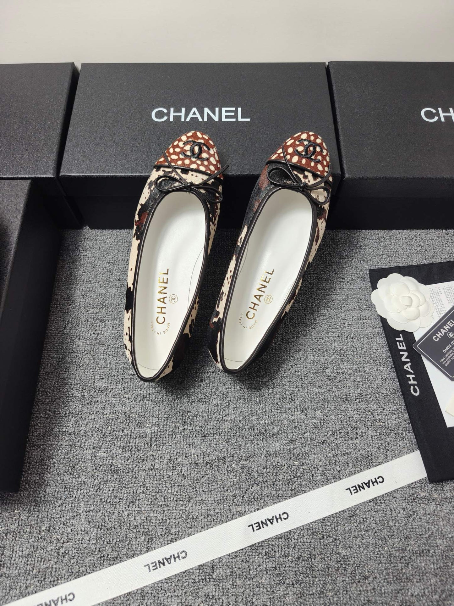Chanel 2026 Ballet Flat Black Cream Brown Horsehair Calfskin 696628