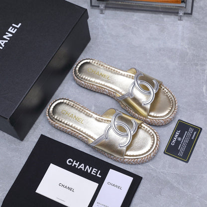 Chanel 2026 Slippers Gold Sheepskin 758399