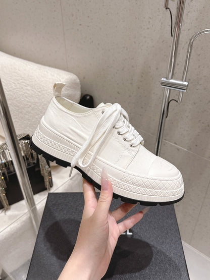 Chanel 2026 Panda Sneakers White Denim Leather 762921