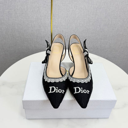 CD 26 Embroidered Slingback 65 Black Canvas 620369