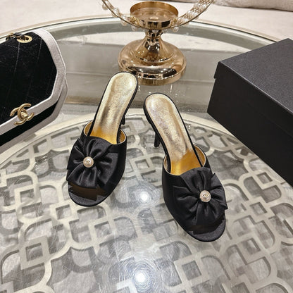 CC 26s Camellia High-Heeled Slippers Sheepskin