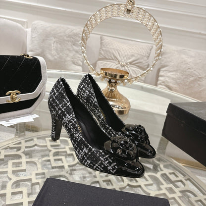 CC 26s High Heels Pump 85 Black White Wool Fabric 627015