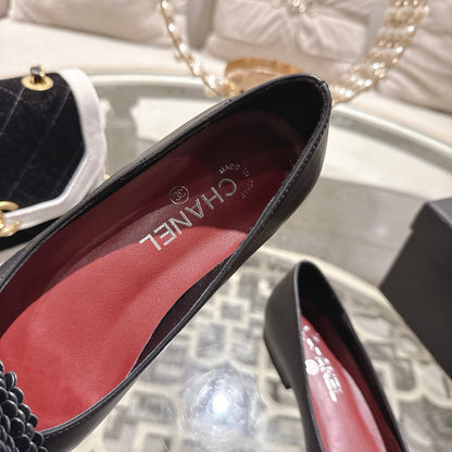 CC 26s Floral Ballet Flats Black Sheepskin 627023