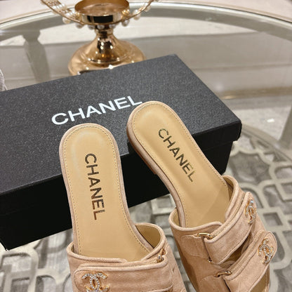CC 26s Buckle Sandals Beige Suede Sheepskin 627078