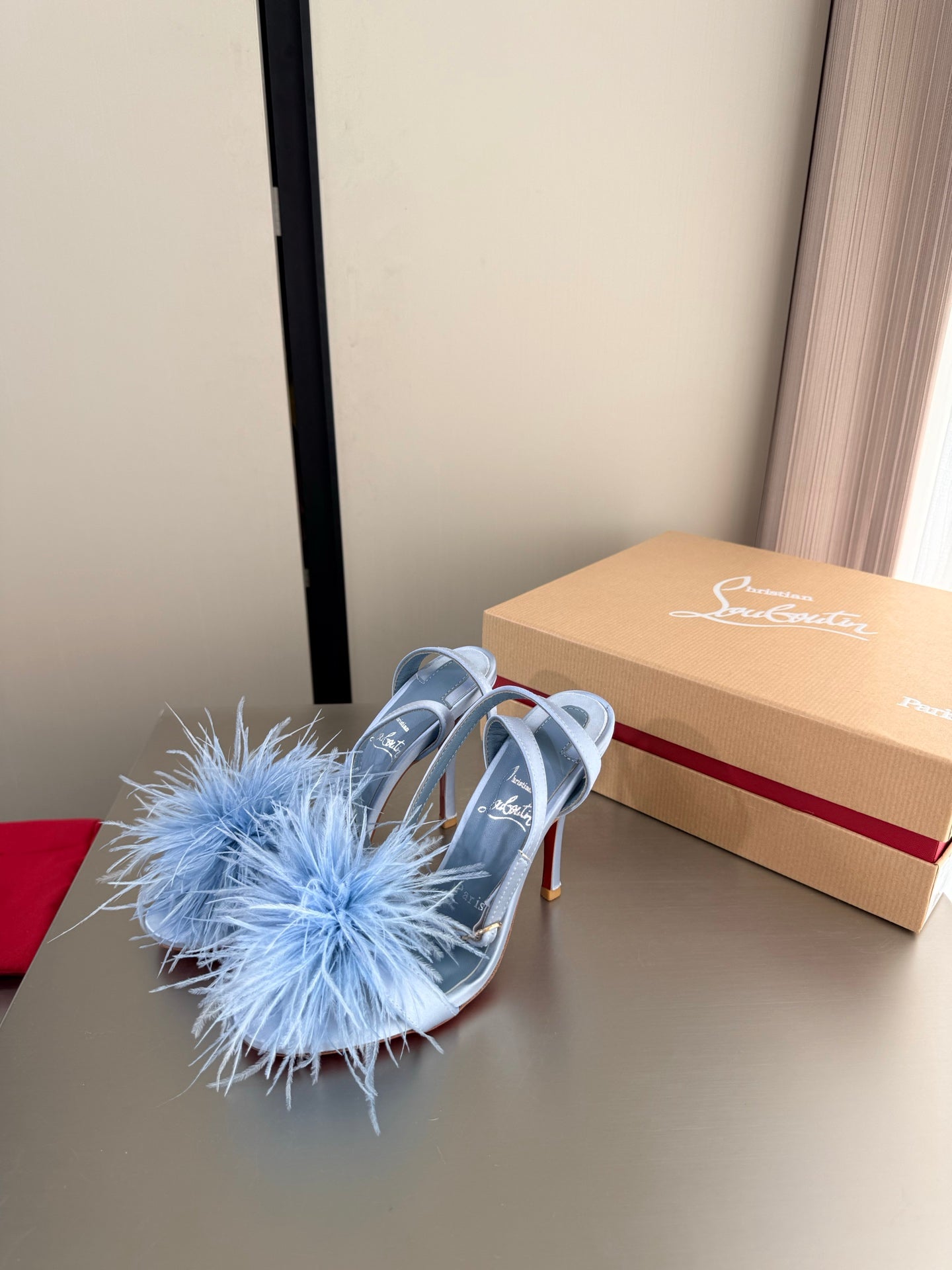 CL 2026 Loubipoupi Sandal 100mm Feather Leather 868957