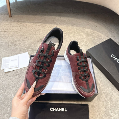 CC 26s Sneaker Burgundy Suede 647431