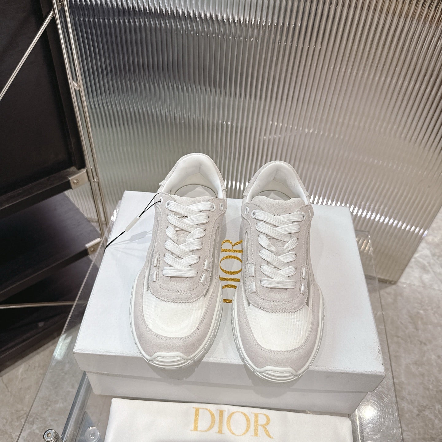 CD 26s Sneakers Beige White Suede Cowhide 683907
