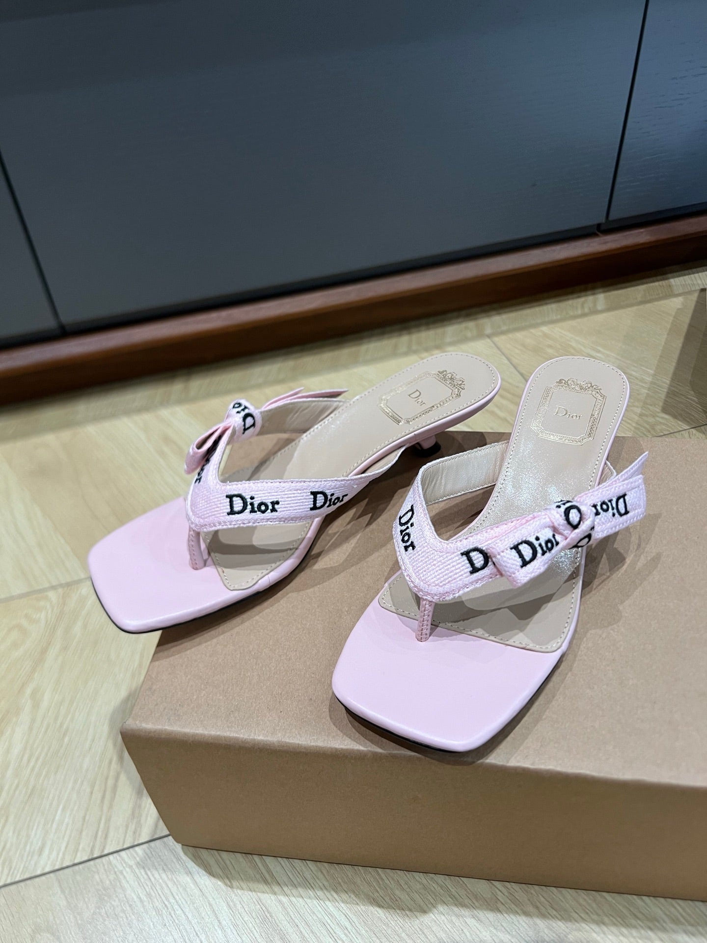 Dior 2026 J'Adior Thong Sandal Fabric Leather 845396