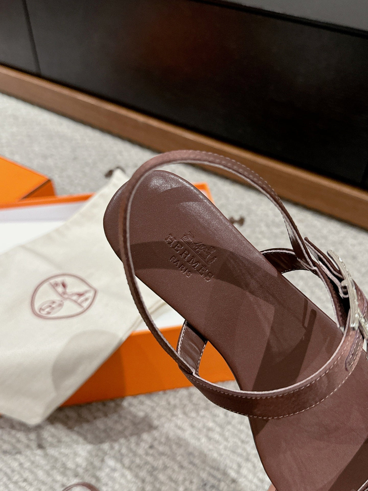 Women Roman Sandal Brown Calfskin