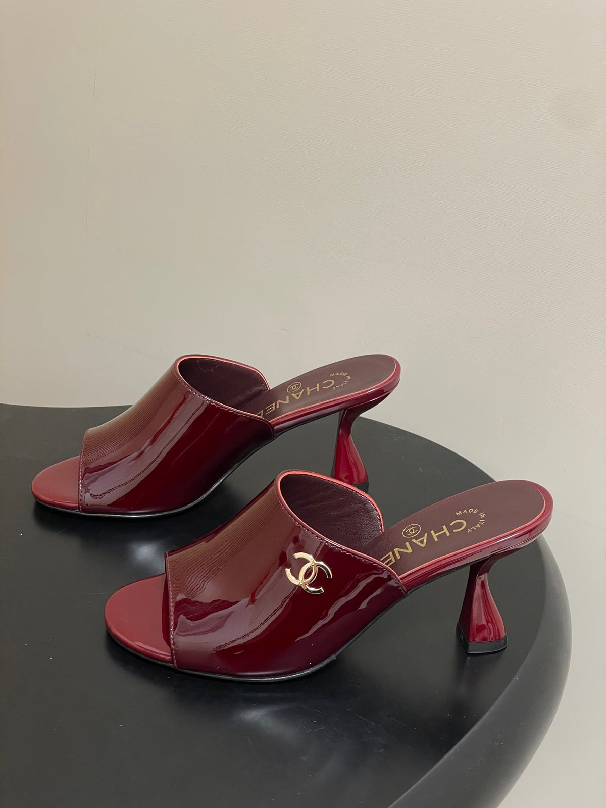 CC 26 Sandal Burgundy Patent Leather 593319