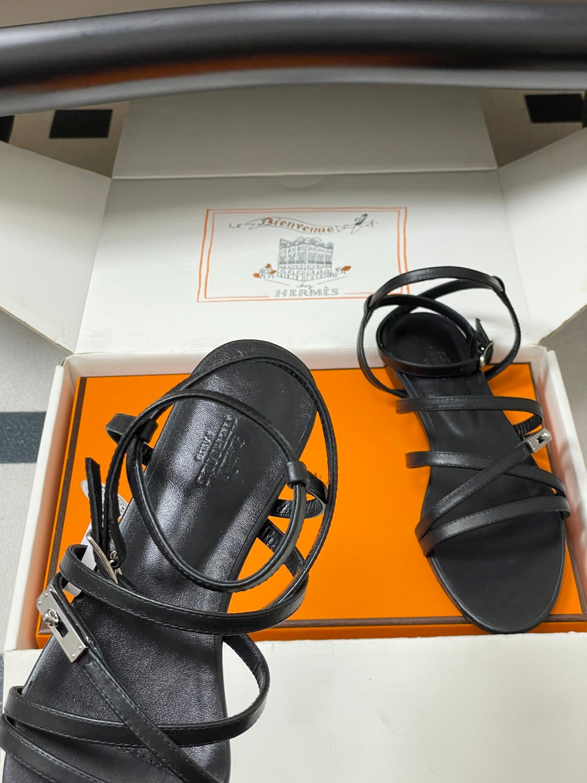 HM Lullaby Sandals Black Calfskin 593790