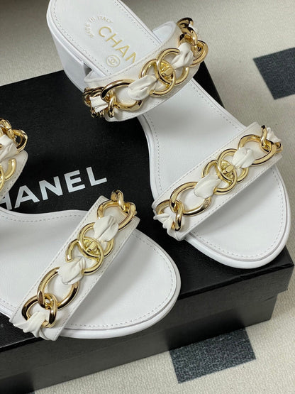 CC 26s Chunky Heels Sandals 55 White Sheepskin 649470