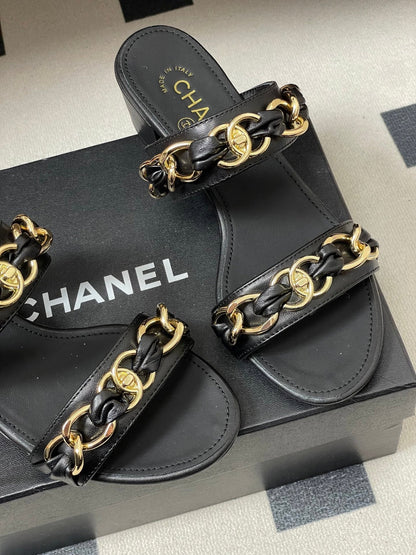 CC 26s Chunky Heels Sandals 55 Black Sheepskin 649471