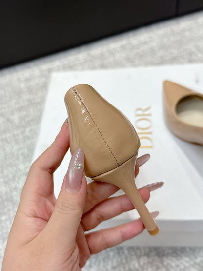 CD 26s High Heels Pump 85 Beige Patent Leather 661475