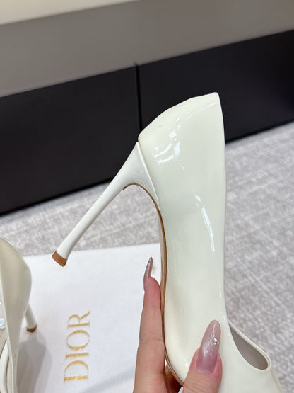 CD 26s High Heels Pump 105 White Patent Leather 661478