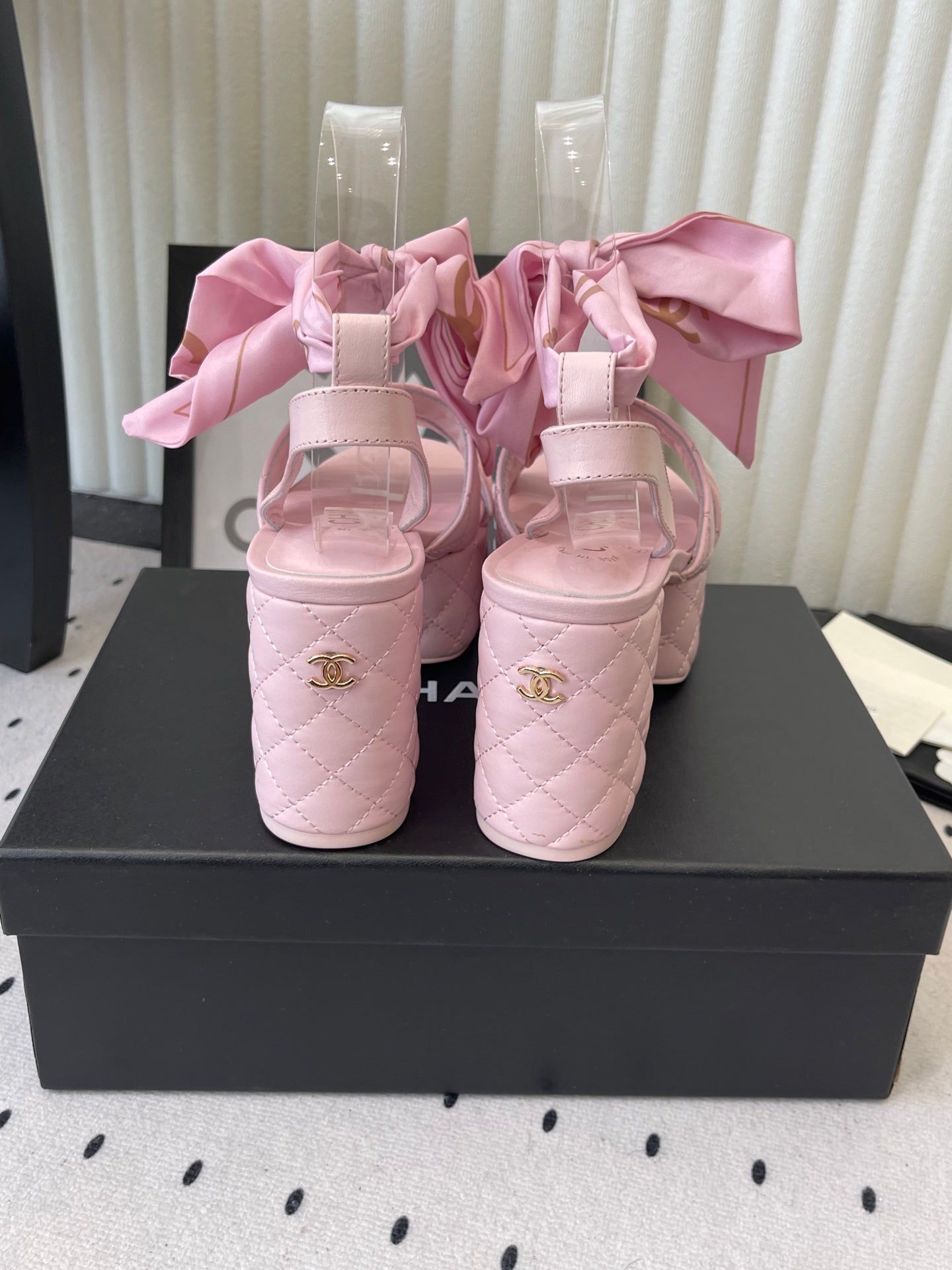 CC 26s Platform Sandals 75 Pink Sheepskin 650086