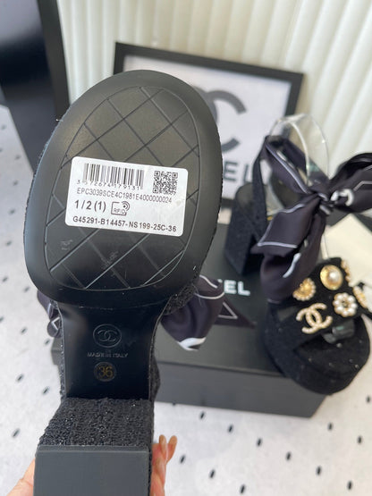 CC 26s Platform Sandals 75 Black Tweed Mixed Gold Charm 650088