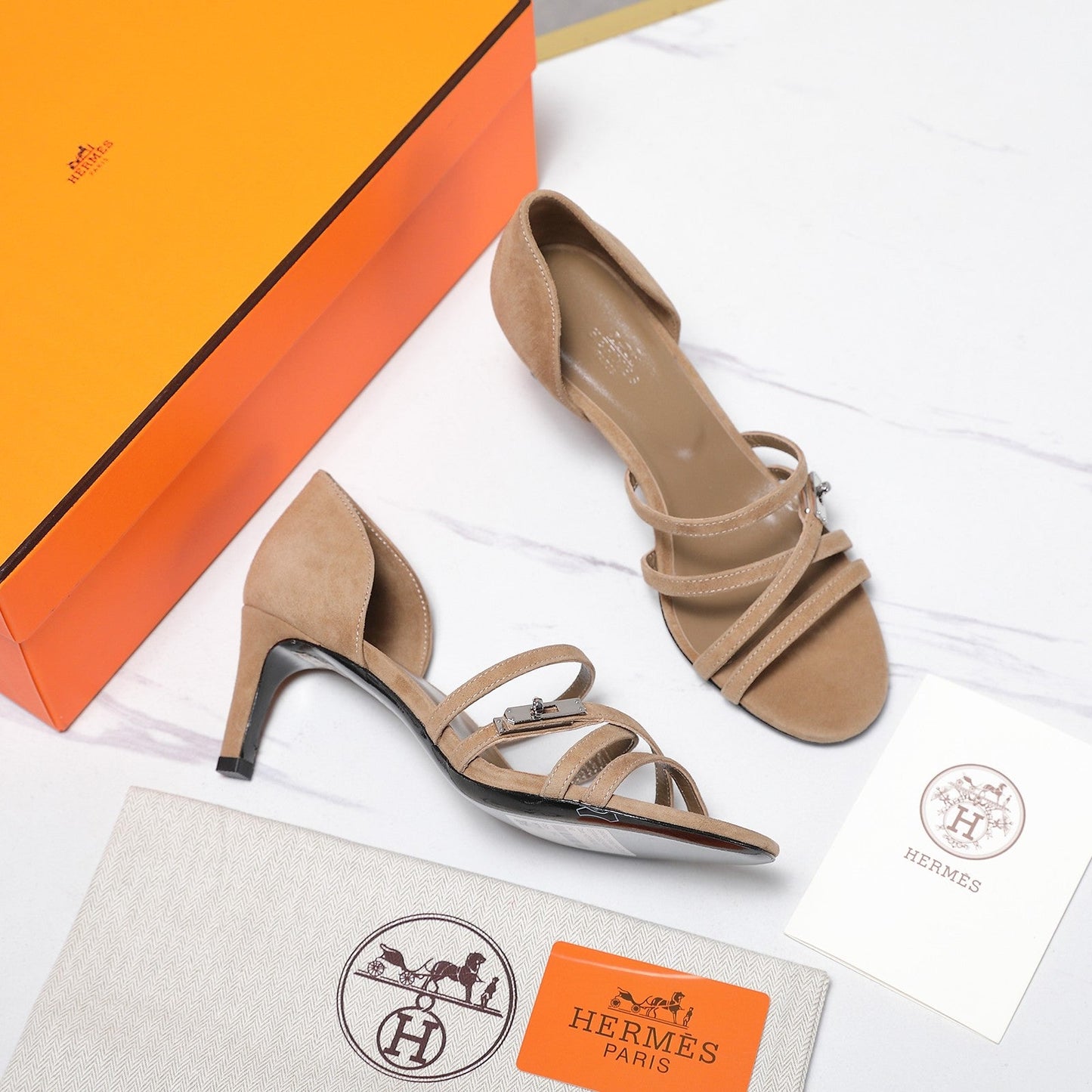 HM 26ss Sandals 65 Light Brown Suede 601228