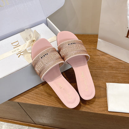 CD 26s Embroidered Sandals Pink Canvas Leather 685602