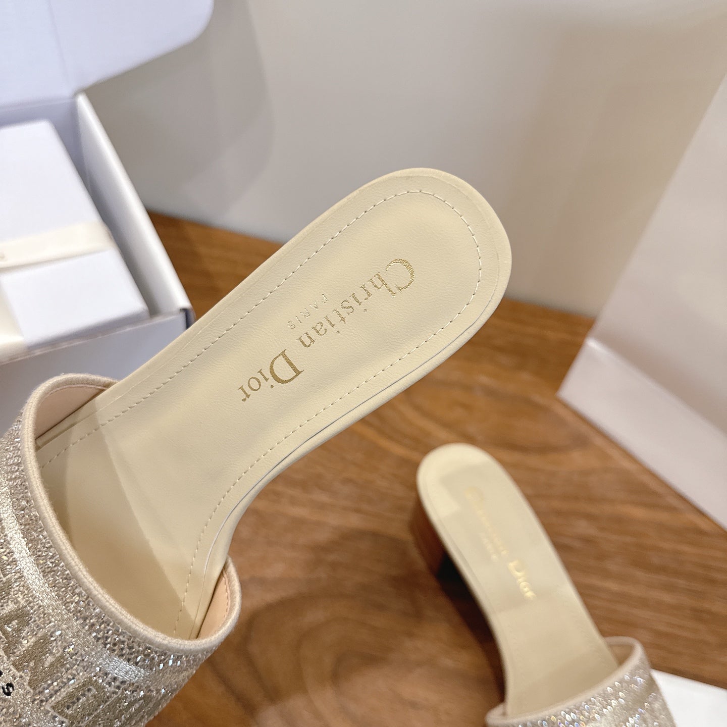 CD 26s Embroidered Sandals Beige Canvas Leather 685603