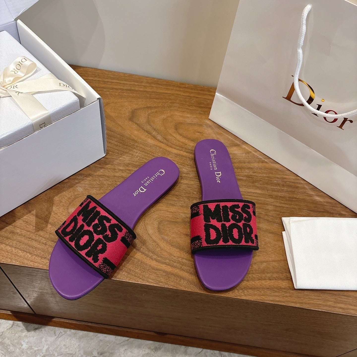 CD 26 Flat Sandals Purple Pink Canvas Cowhide 685063