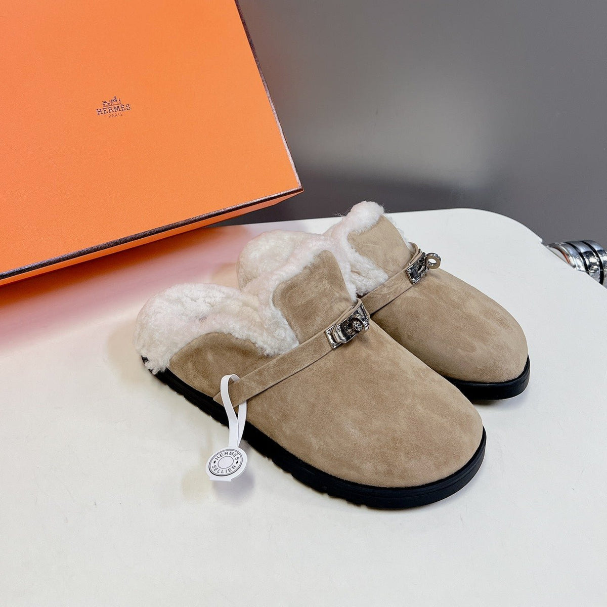 OZ Mule Light Brown Suede White Shearling