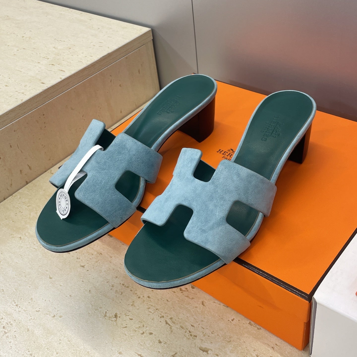 HM 26ss  Oran Sandals 45 Blue Fresh Green Suede Cowhide 607220