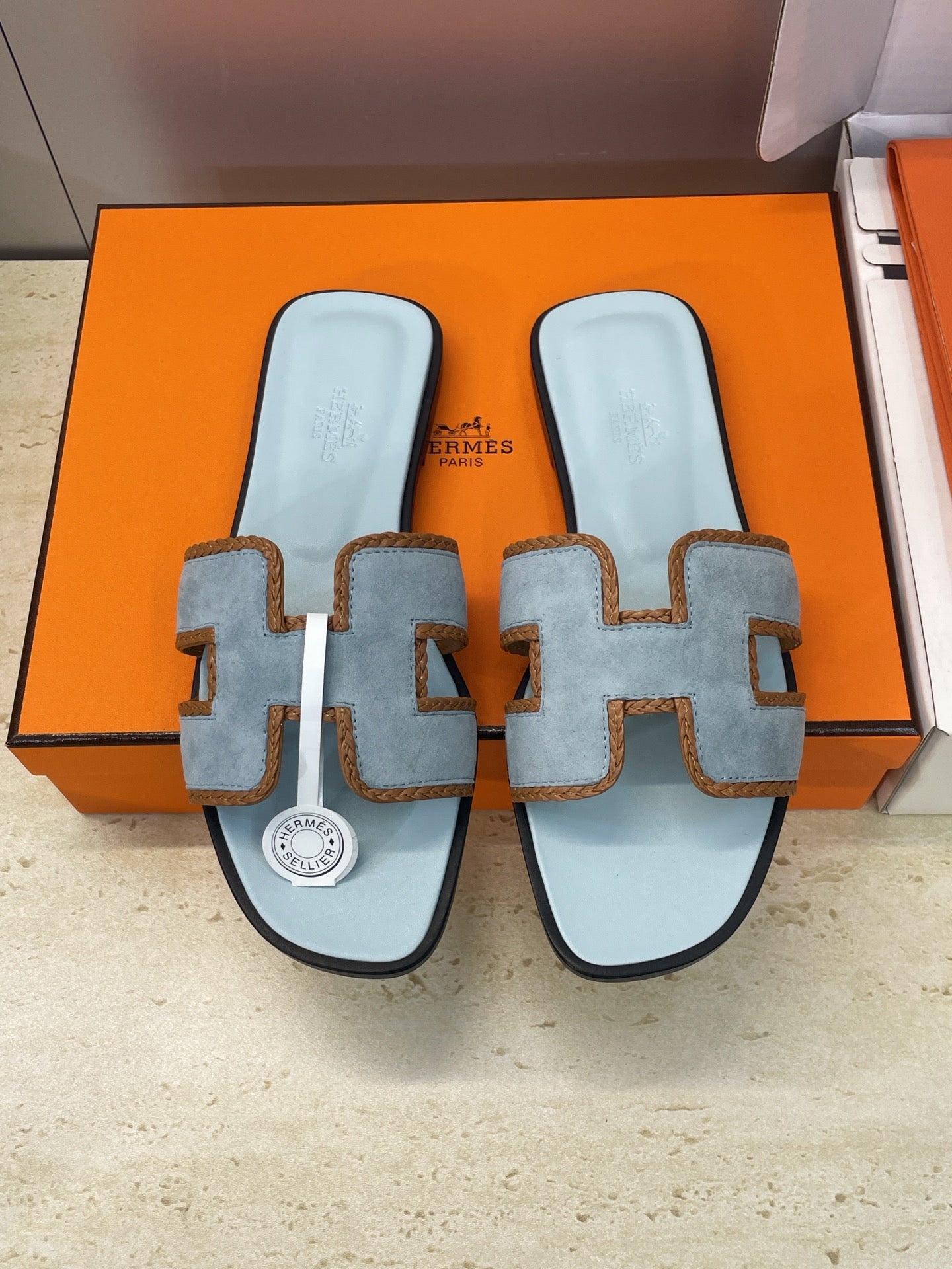 HM 26ss Oran Sandals Baby Blue Brown Suede Calfskin 607250