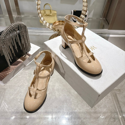 CD 26 Heel Mary Jane 40 Beige Patent Leather 592221