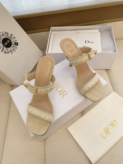 CD 26s High Heel Sandal 100 Beige Canvas Sheepskin  664179