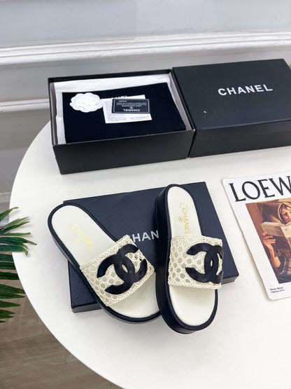 Chanel 2026 Platform Slippers Sheepskin 831543