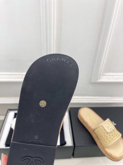 Chanel 2026 Woven Platform Slippers Sheepskin 831402