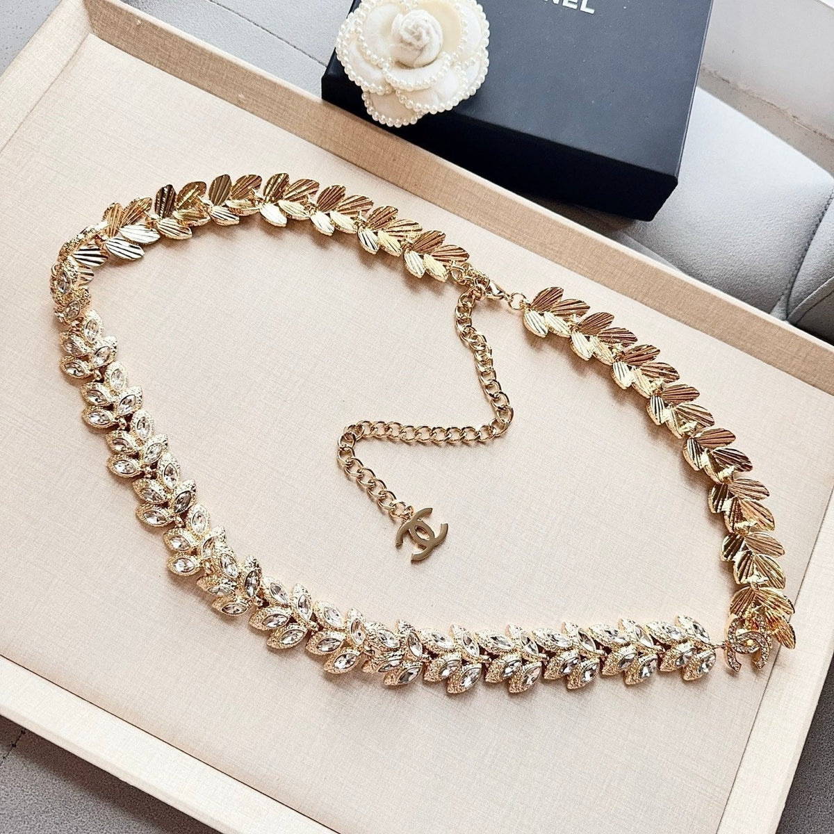 Chanel 2026 Crystal Leaf Chain Belt 209919