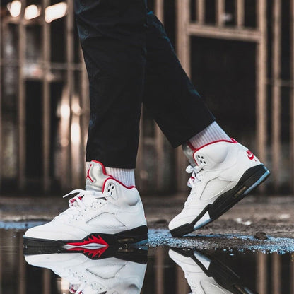 Jordan 5 Retro Fire Red Silver Tongue Sneakers - Performance Runner
