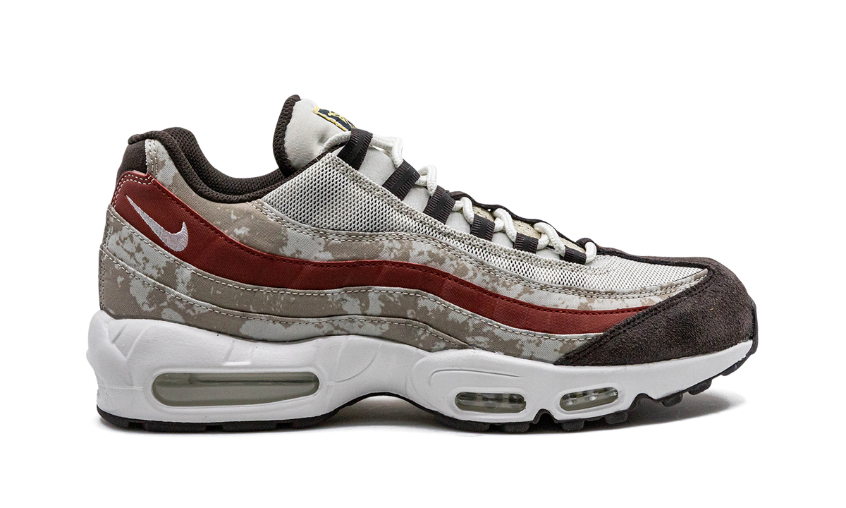 Air Max 95 "Social FC" DQ9016 001