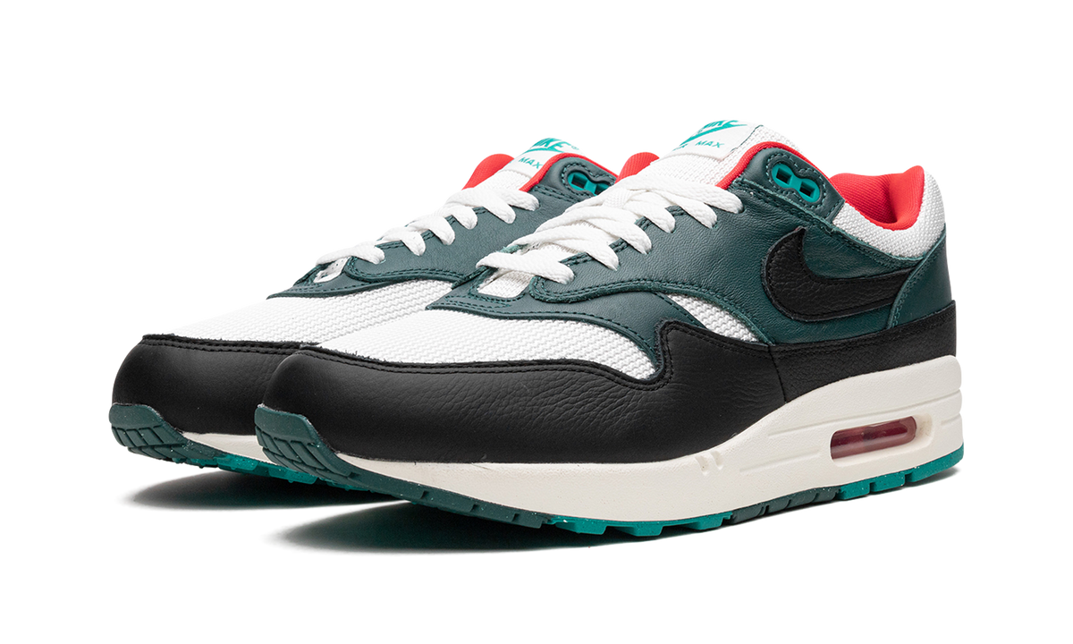 Air Max 1 "LeBron James x Liverpool" FB8914 100